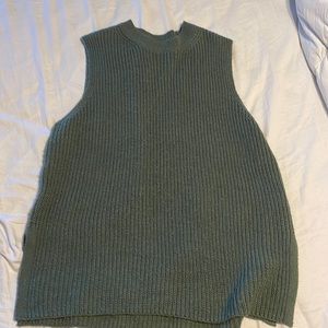 Women’s oversized knit sweater vest